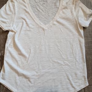 American Eagle sheer v-neck small
